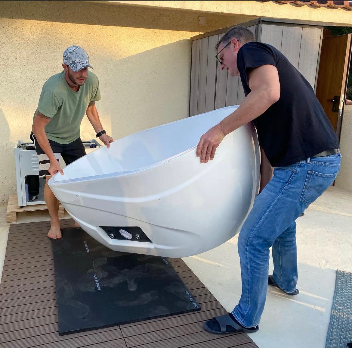 MV Cold Tub