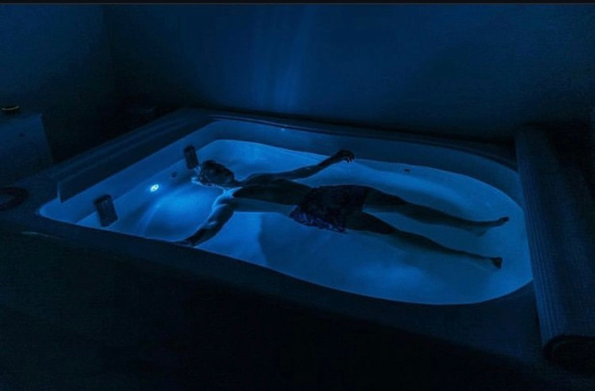 MV Open Float Pool